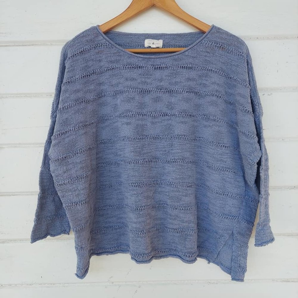 Lou & Grey Blue Cropped Knit Lightweight Sweater Size Medium